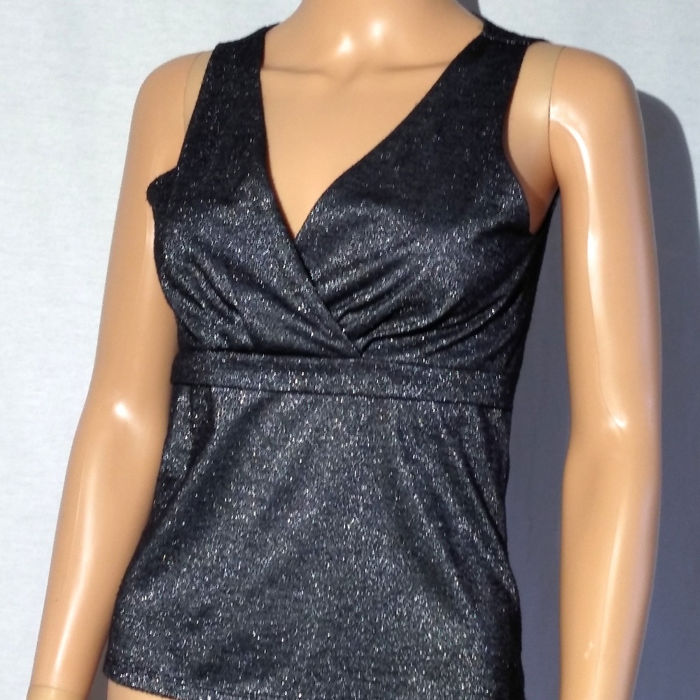 ABR New York:  Silver Metallic Top  SM (M)
